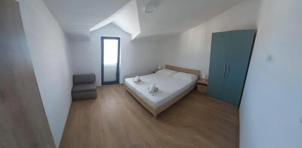 Apartments Boljat Τρογκίρ 0*,