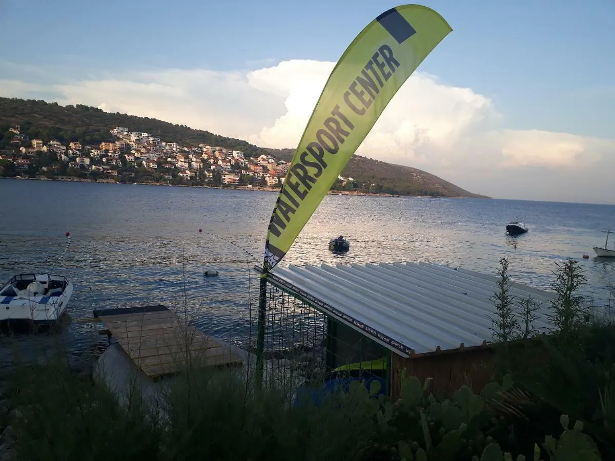 Apartments Boljat Τρογκίρ